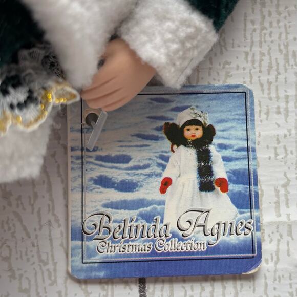 Vintage Belinda Agnes Christmas Collection Doll - Picture 4 of 9